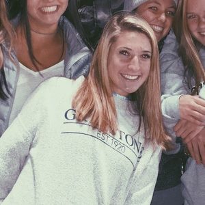 Meet your Posher, Natalie